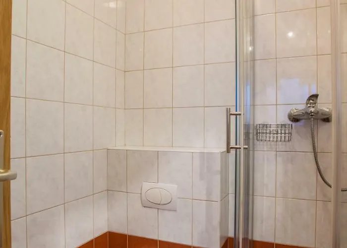 Apartment Medak Cres