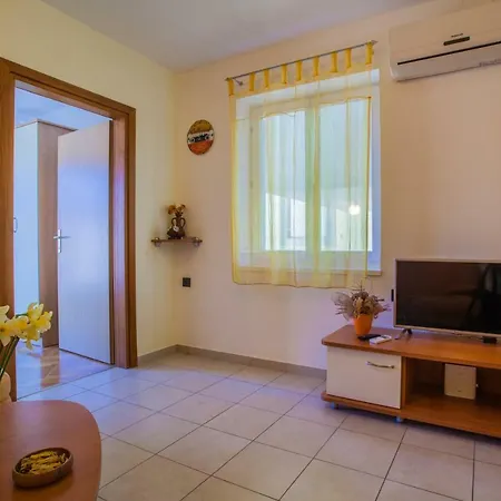 Medak Daire Cres